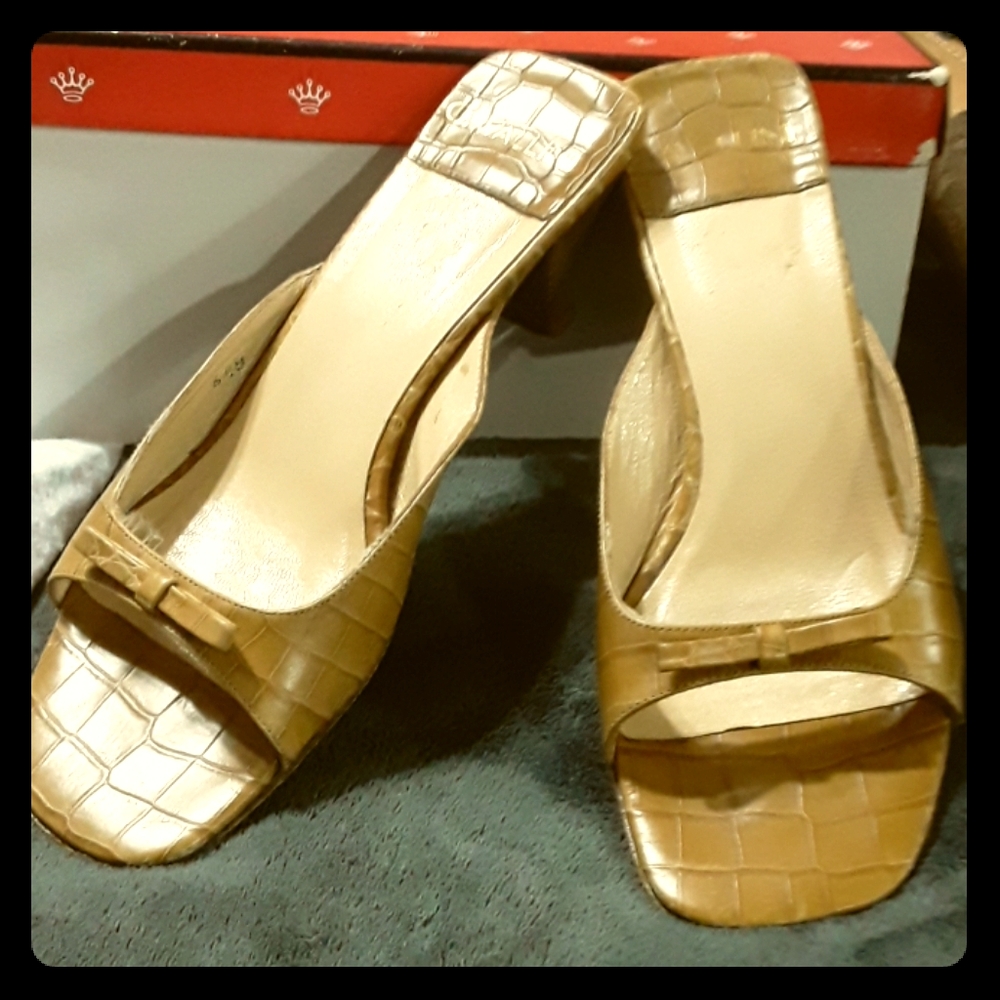 Cavallini sandal